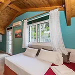 Andretina Sea View 公寓 蒂锡利维