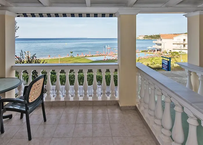 Andretina Sea View Apartament *