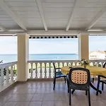 Andretina Sea View تسيليفي